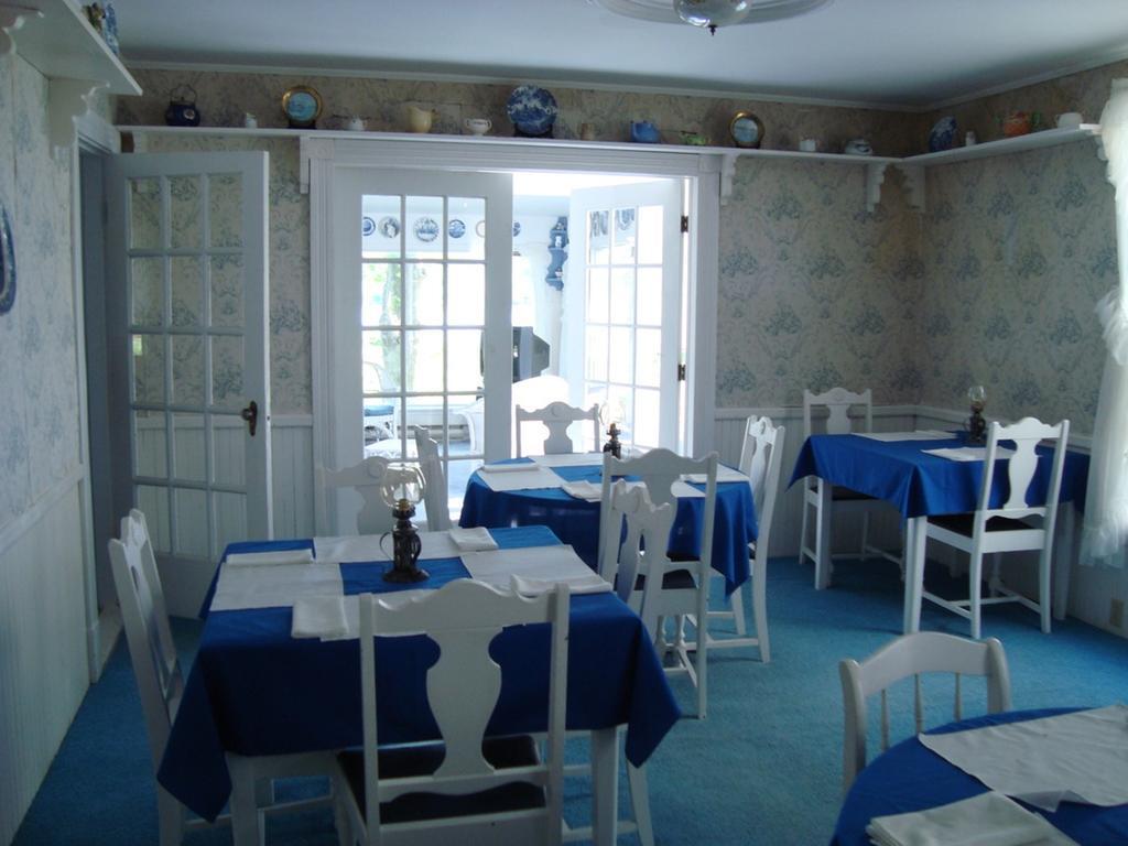 The Olde Village Inn Centreville  Екстериор снимка
